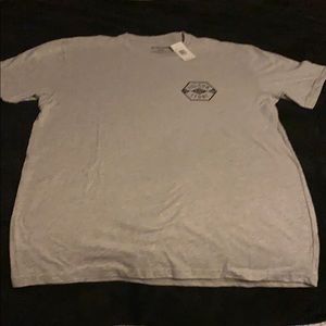 Men XL Volcom tee